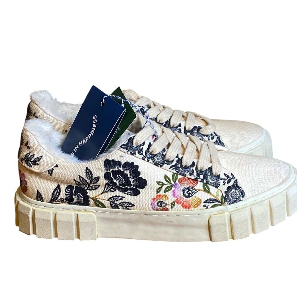 FARM Rio Romantic Garden Platform Sneakers Women’s Size 38.5 (size 8)
